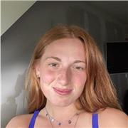 Étudiante en 2ème année d’école d’infirmière , je peux donner des cours de primaire, collège à distance.